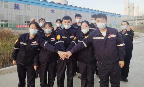 新疆宜化氯堿分廠氯乙烯三班、合成二班榮獲準(zhǔn)東開發(fā)區(qū)安全標(biāo)準(zhǔn)化示范班組稱號(圖2)