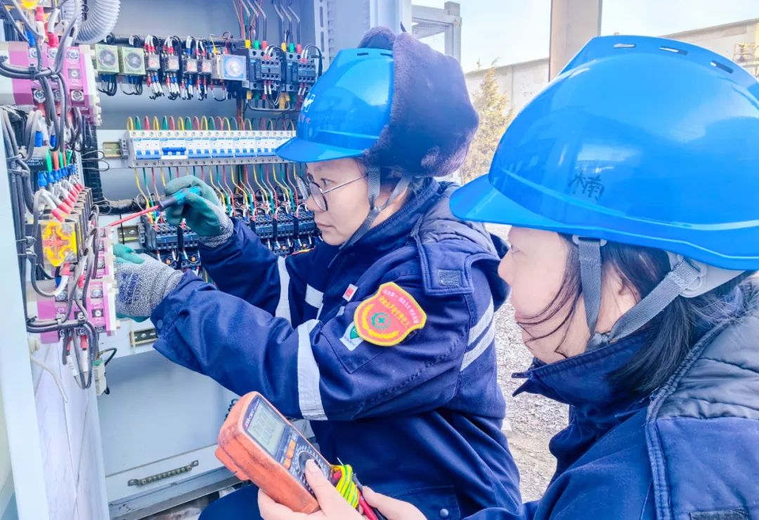【宜化榜樣】?jī)?nèi)蒙宜化牧斯：心懷熱愛，在電儀崗位綻放光彩(圖4)